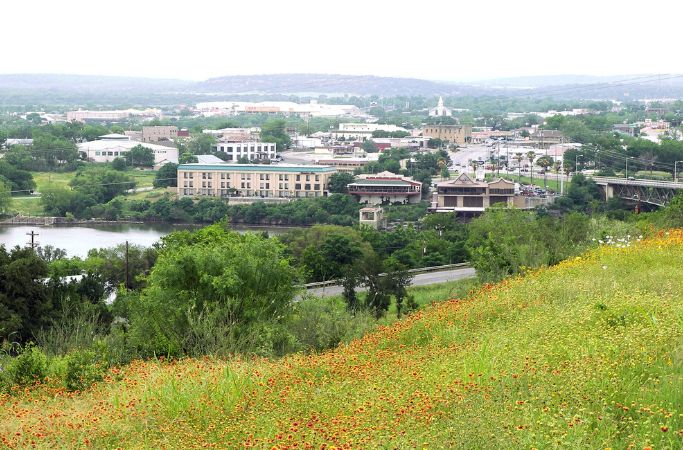 Outdoor Lighting in Marble Falls, TX by Rockin’ M Outdoor Lighting